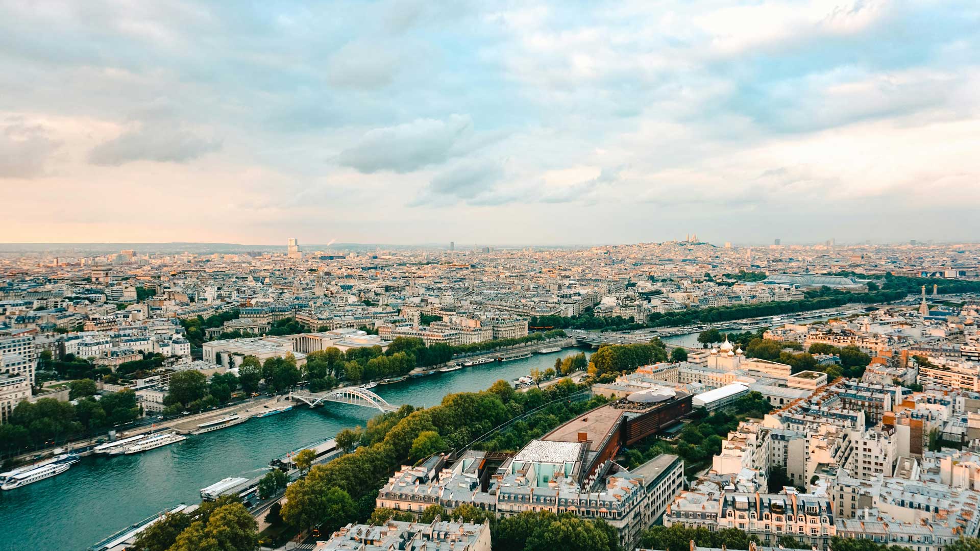 Paris-River